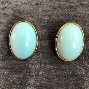 Vintage Earrings Blue Oval Clip On NWOT